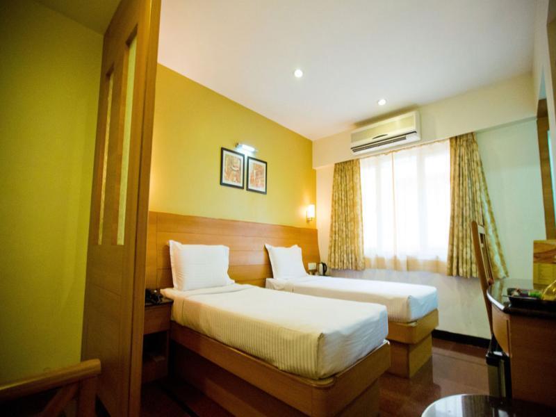 Hotel Malles Manotaa Chennai